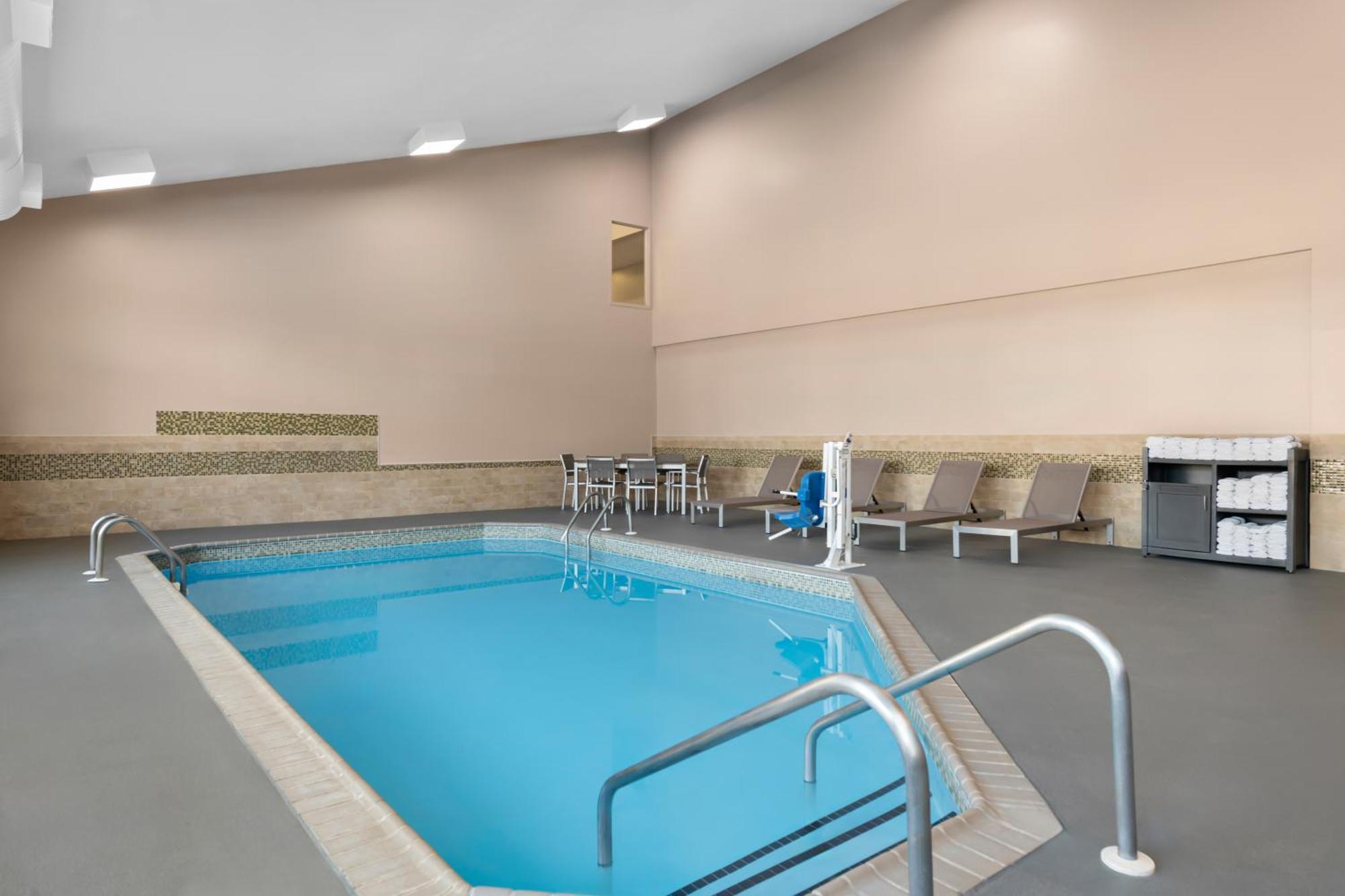Country Inn & Suites By Radisson, Coon Rapids, Mn Екстер'єр фото