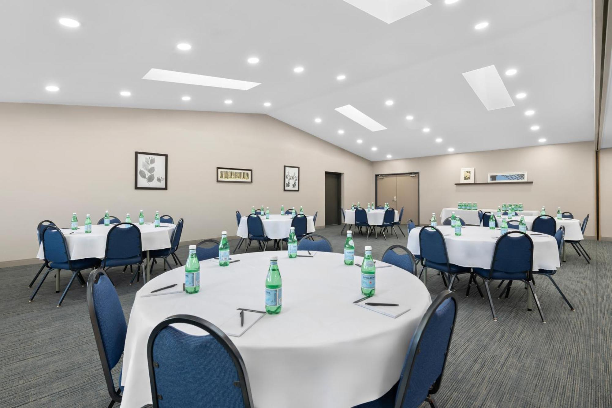 Country Inn & Suites By Radisson, Coon Rapids, Mn Екстер'єр фото