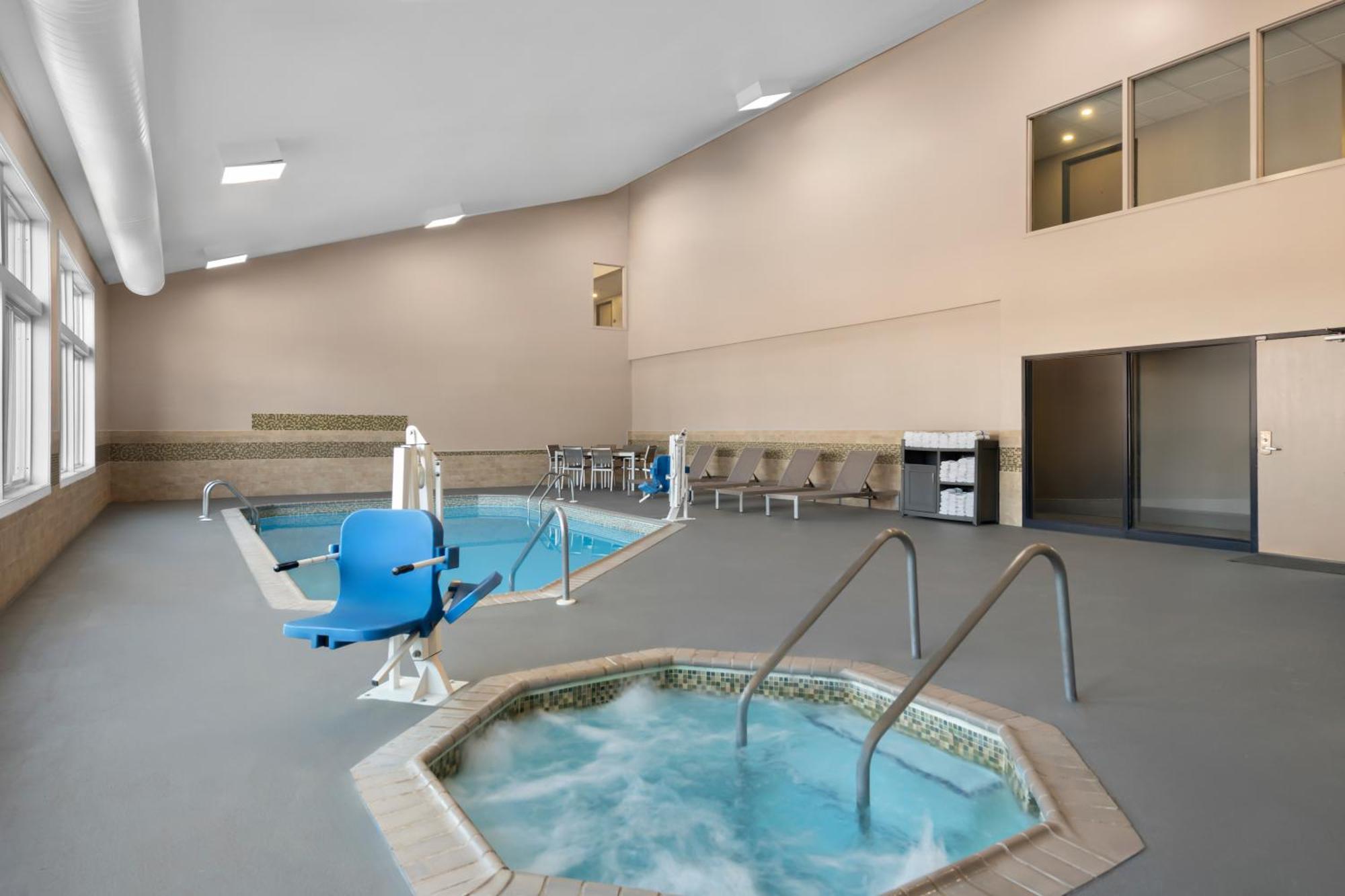 Country Inn & Suites By Radisson, Coon Rapids, Mn Екстер'єр фото